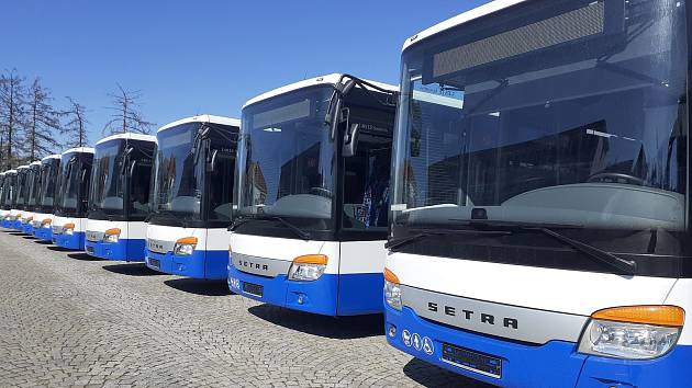 Icom transport pořídil desítky nových autobusů.