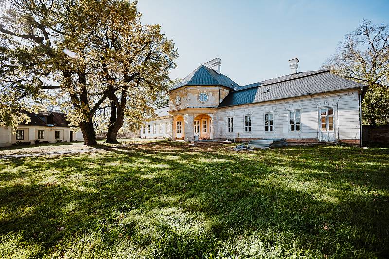 Vzhled letohrádku Belvedere u Valtic na Břeclavsku v září 2019.