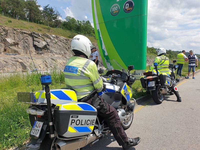 Ukázněnost řidičů na dálnici prověřovali policejní hlídky. Ilustrační foto. 