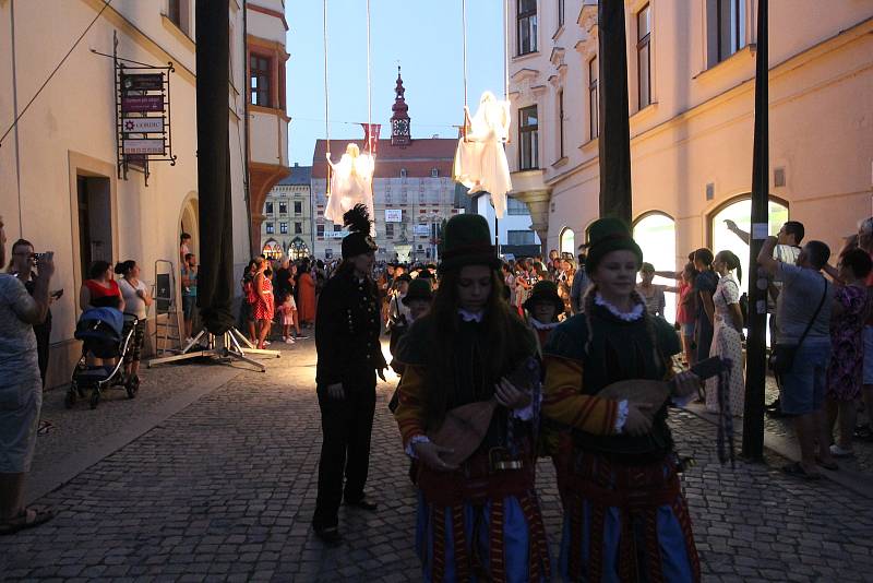 Jihlavští havíři vyráží z podzemí do ulic města po dvou letech.