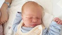 Daniel Adam, Jihlava, 8.3. 2014, 3780 g, 53 cm