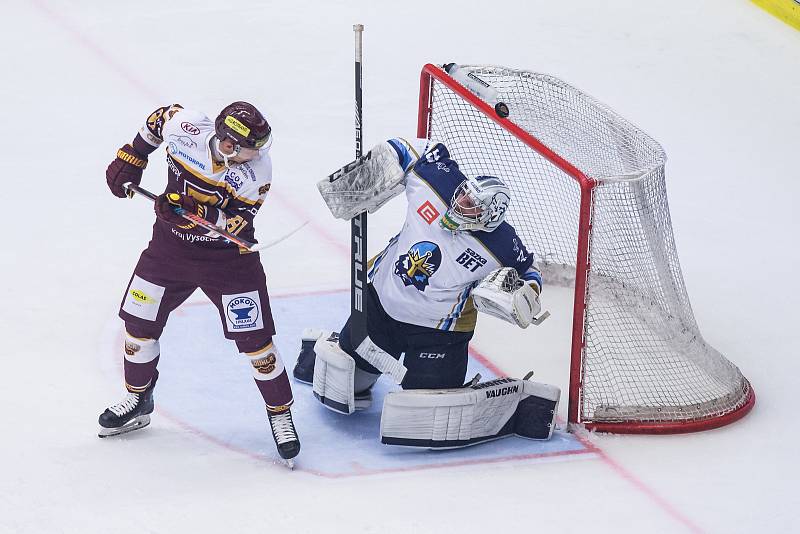 Pátý zápas semifinále play off první hokejové ligy mezi týmy HC Dukla Jihlava a Rytíři Kladno.