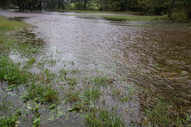 Řeky na Vysočině se uklidňují pomalu, stále je rozvodněná Jihlava