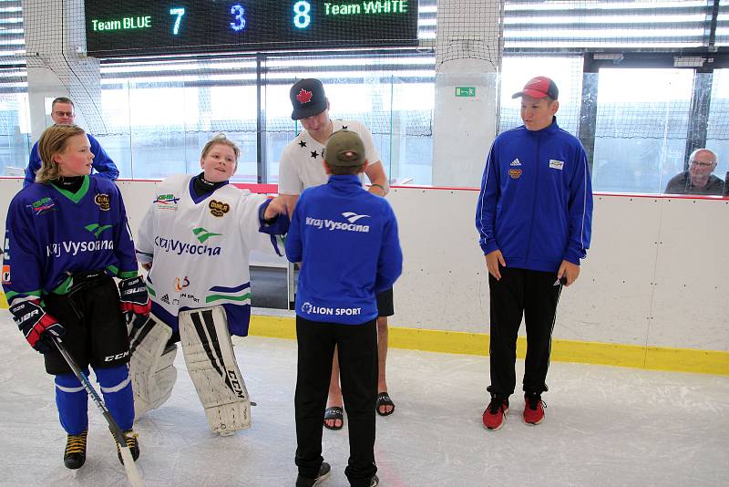 David Rittich na Mezinárodní česko-finské hokejové škole.