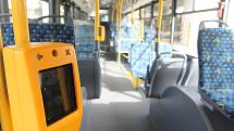 Prázdné trolejbusy se pomalu stávají minulostí, což šéfa dopravního podniku pochopitelně těší.