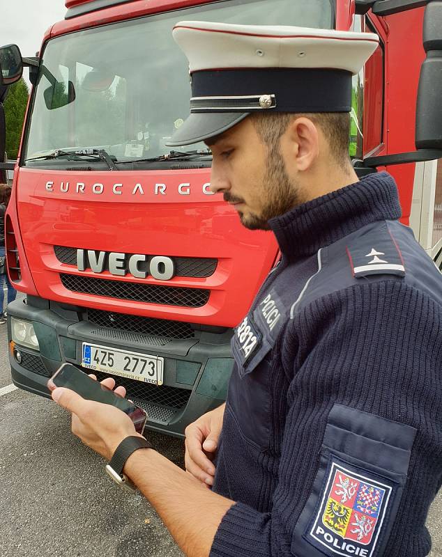 Policisté se na kontroly řidičů plánují zaměřit i v dalších dnech.