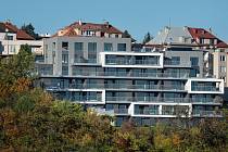 Luxusní byty. Jihlavská stavební společnost PSJ postavila viladům v Praze. Všechny byty jsou už prodané. 