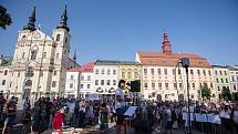 Demonstrace proti Andreji Babišovi na Masarykově  náměstí v Jihlavě.