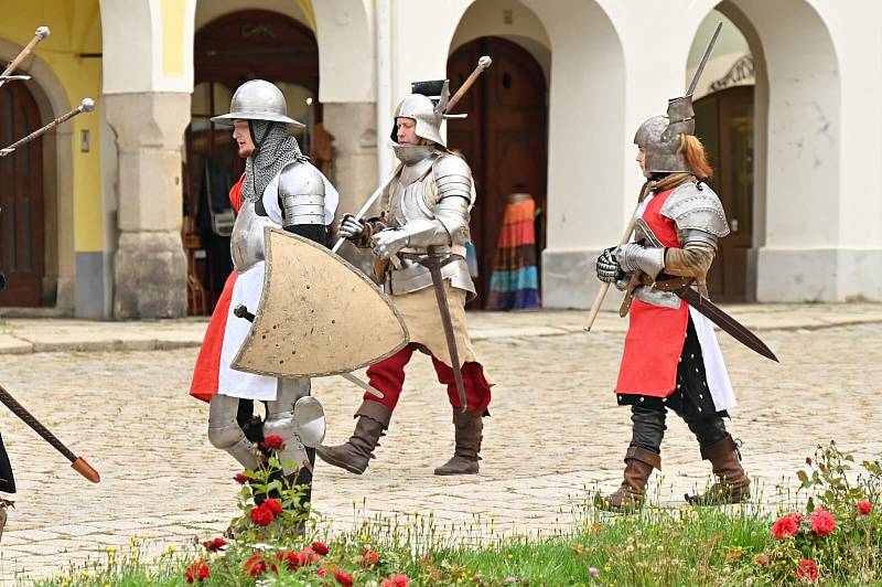 Tradiční slavnost s příjezdem svatého Václava do Telče.