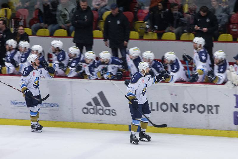 Pátý zápas semifinále play off první hokejové ligy mezi týmy HC Dukla Jihlava a Rytíři Kladno.