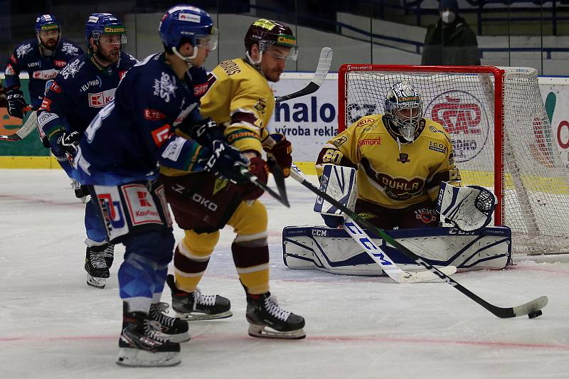 Maksim Žukov v akci.