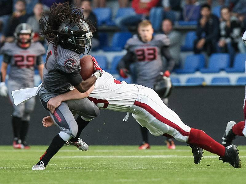 Souboj o titul vítěze 3.ligy amerického fotbalu a Bitters Bronze Bowl trofej mezi Vysočina Gladiators a Přerov Mammoths.