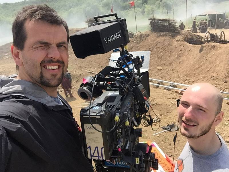 Tomáš Drdácký z Telče se stal známým kameramanem. Spolupracoval na celé řadě českých i zahraničních filmů a seriálů.