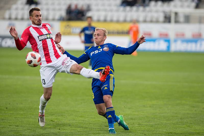 Utkání 26. kola FNL mezi FC Vysočina Jihlava a FK Viktoria Žižkov.