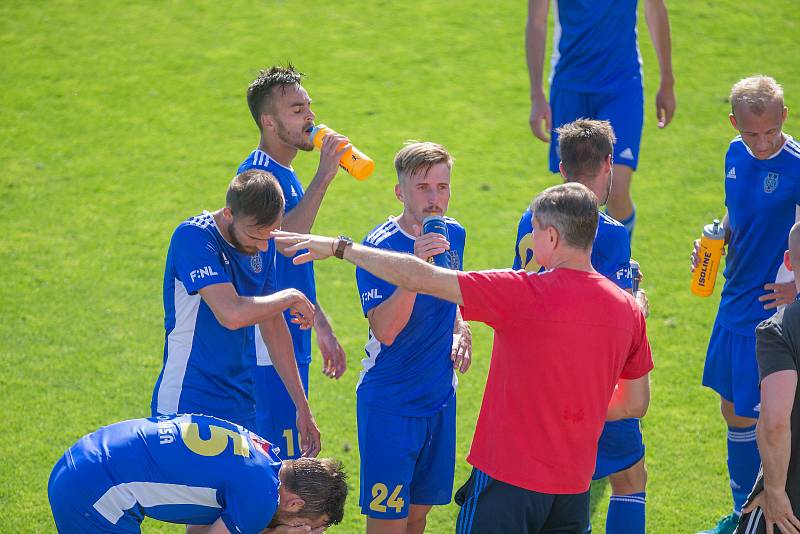 Fotbalové utkání 28. kola FNL mezi FC Vysočina Jihlava a 1. SK Prostějov.