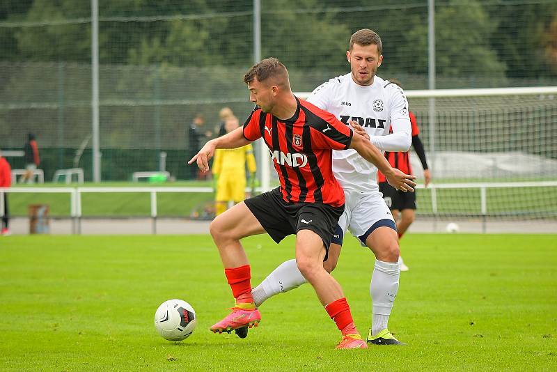 Byla to opět pořádná zápasová porce, kterou museli absolvovat divizní fotbalisté v uplynulém ročníku. Nekonečný kolotoč má nyní jen krátkou přestávku.