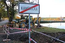 Vybudování splaškové kanalizace v Kameničce potrvá více než rok a vyjde na desítky milionů korun.