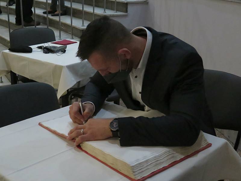 Judista a dvojnásobný olympijský vítěz se v den státního svátku 17. listopadu 2021 stal čestným občanem své rodné Jihlavy.