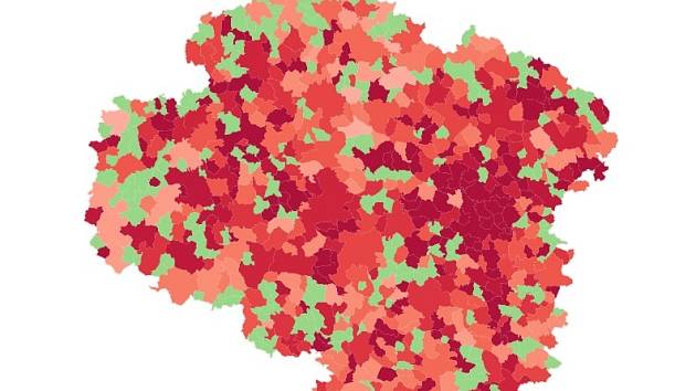 Zamořená Střítež u Třebíče. Proklikejte si, kde je na Vysočině kolik nakažených