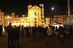 Demonstrace na jihlavském náměstí se zúčastnila zhruba padesátka lidí.