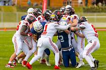 Ostrava Steelers zdolali ve třetím kole Vysočina Gladiators (v bílém) a jsou posledním neporaženým celkem soutěže.