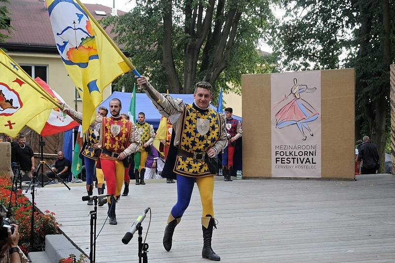 64. Mezinárodní folklorní festival v Červeném Kostelci.