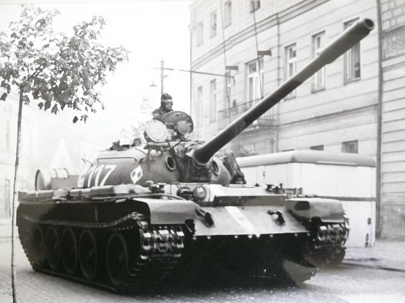 Okupace armádami Varšavské smlouvy se 21. srpna 1968 samozřejmě nevyhnula ani Jaroměři.