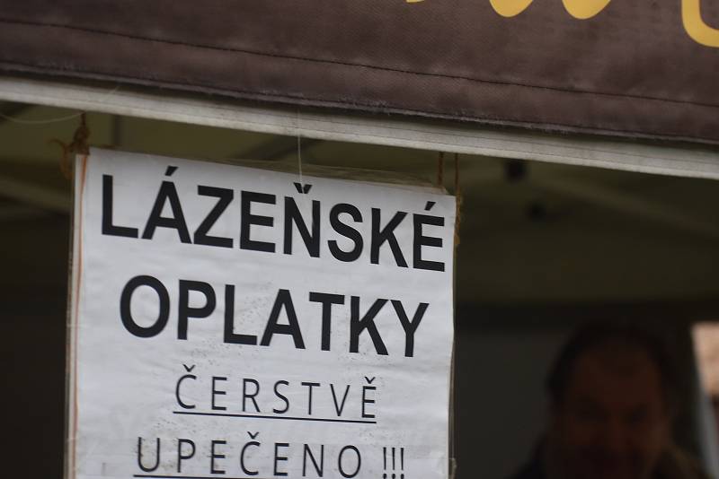 Téměř 130 králíků, kolem 200 kusů drůbeže a zhruba stejný počet holubů i exotické ptactvo. Taková byla nabídka 48. Podorlické výstavy  v areálu chovatelů v Krčíně.