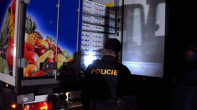 Policejní razie na polských hranicích v Náchodě.