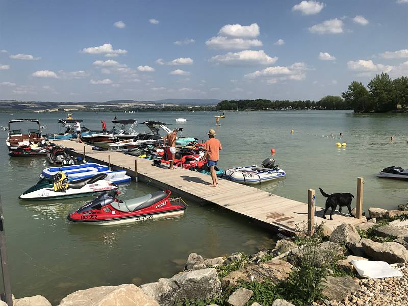 Wakesurf Camp Rozkoš.