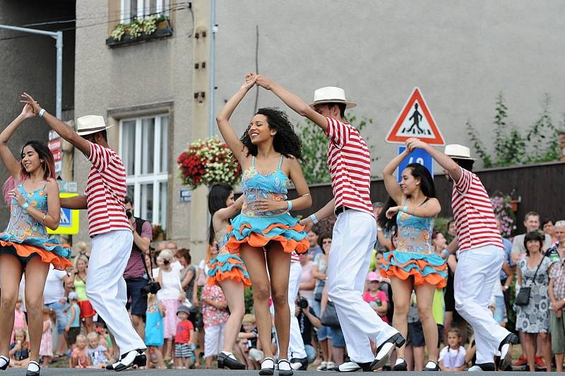 64. Mezinárodní folklorní festival v Červeném Kostelci.