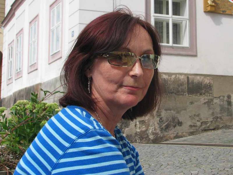 Věra Nováková, 52 let, ob. zástupkyně, Náchod: Dovolenou jsem prožila tady v Česku, v Jeseníkách. Díky známým mě to nepřišlo ne velké peníze, do několika tisíc korun. 