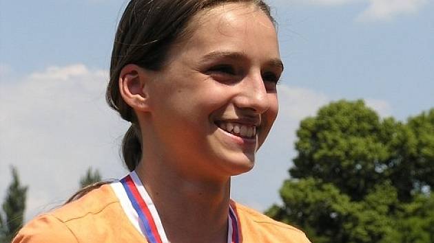 Usměvavá Alena Ulrichová získala stříbro.