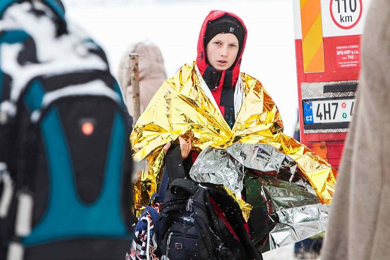 Havárie běloruského zájezdového autobusu s dětmi u Hořiček na Náchodsku.