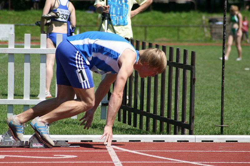 Na Stadionu generála Klapálka se konalo druhé kolo prvoligových atletických klání družstev.