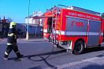 V areálu bývalé pekárny v České Skalici došlo v úterý 6. listopadu k závažné nehodě. Pracovníkům, kteří vyřezávali technologii pekárny autogenem vzplanul prach a mouka. Na místě zasahovali profesionální i dobrovolní hasiči.
