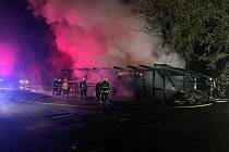 Požár chatky s podsadami na Broumovsku