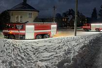 Ke dvěma požárům, které měli spojitost s vytápěním domů, vyráželi hasiči do Teplic nad Metují (na snímku) a do Lhoty pod Hořičkami.