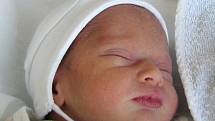 NINA BURDOVÁ se narodila 17. května ve 22:17 hodin s váhou 2,170 kg a délkou 46 cm.      S rodiči Jindřiškou a Alešem, a novorozeným bratříčkem Alešem – dvojčátkem, má domov v Šonově – Provodově.