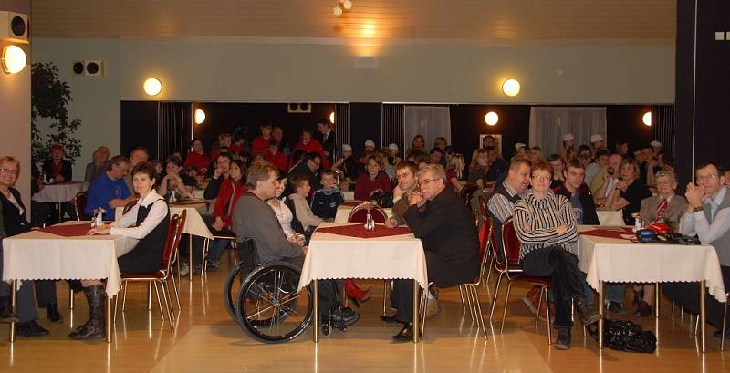 V novoměstském klubu Pyramida se ve středu 3. března uskutečnilo vyhlášení ankety Sportovec Nového Města nad Metují za rok 2008. Řada z oceněných je také nominována v anketách Sportovec roku Náchodska i kraje.