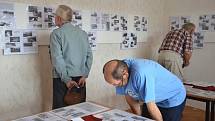 Výstava k 70. výročí konce 2. světové války „Běloves volá“ se koná v budově bývalé celnice v Náchodě-Bělovsi.