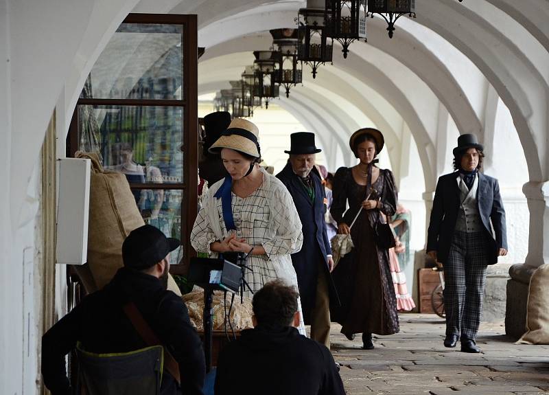 Natáčení čtyřdílného filmu Božena Němcová v Novém Městě nad Metují.