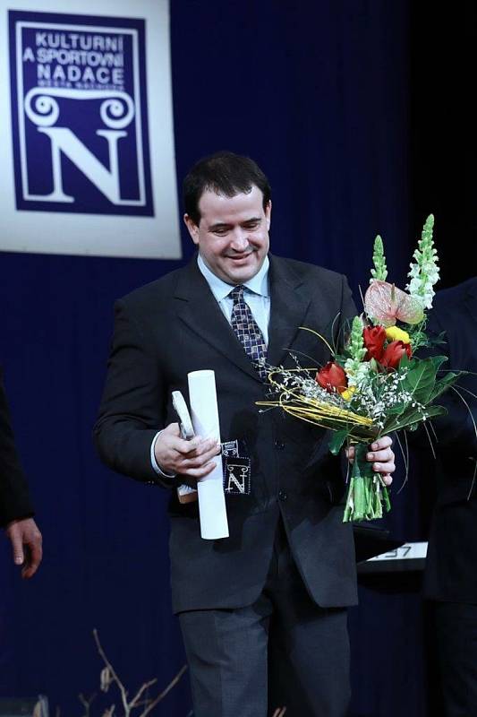 Náčelník TJ Sokol Náchod Martin Horák se může pyšnit od roku 2016 nejenom světovým titulem v silovém trojboji, ale také dalšími úspěchy.