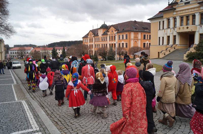 Masopustní průvod v Červeném Kostelci.