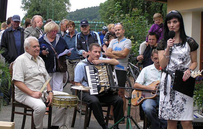 Opravený prameník známé kyselky Ida byl slavnostně uveden do provozu.