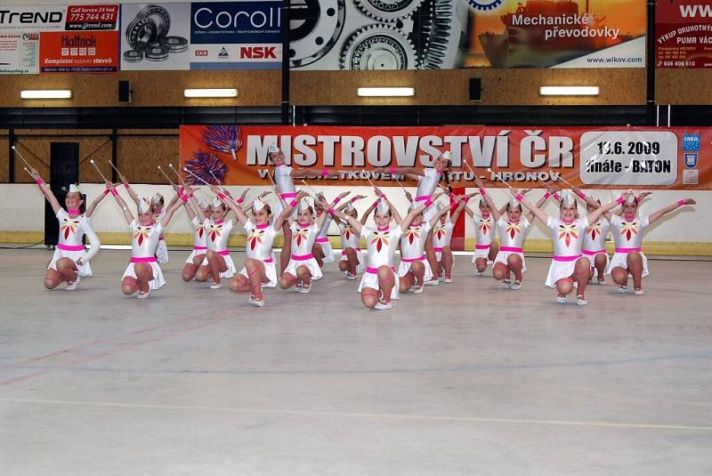 Finále České republiky v mažoretkovém sportu s náčiním baton proběhlo v Hronově.