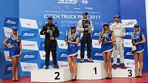 První závod ME tahačů Czech Truck Prix 2017 v neděli vyhrál Adam Lacko ze stáje Buggyra.