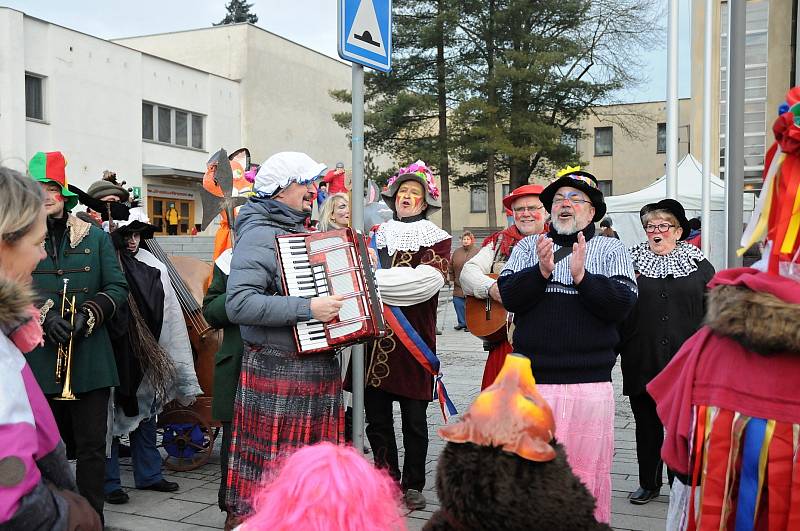 Masopustní rej v Hronově