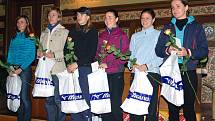 Absolutní vítězky závodu - zprava: Olga Ochal, Katarzyna Czyz, Olena Serdyuk, Marcela Lustigová, Eva Tománková a Tatiana Medunitsa. 