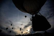 Fiesta 25 horkovzdušných balonů na Náchodsku.